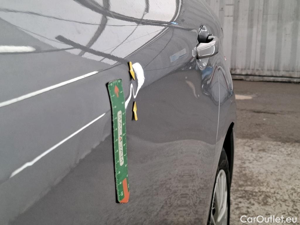  Peugeot  208  Active Business 1.5 HDi 100CV BVM5 E6dT #29