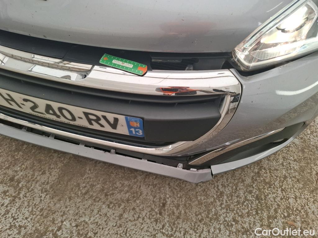  Peugeot  208  Active Business 1.5 HDi 100CV BVM5 E6dT #24