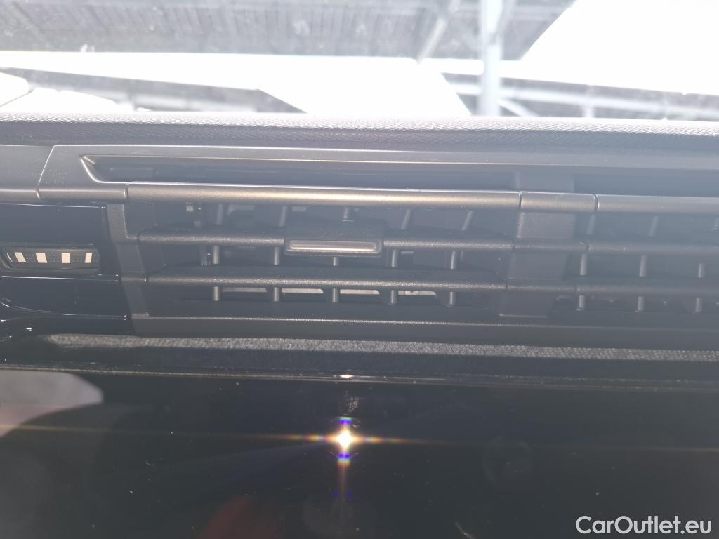  Peugeot  308  Allure Pack 1.2 PureTech 130CV BVA8 E6d #48