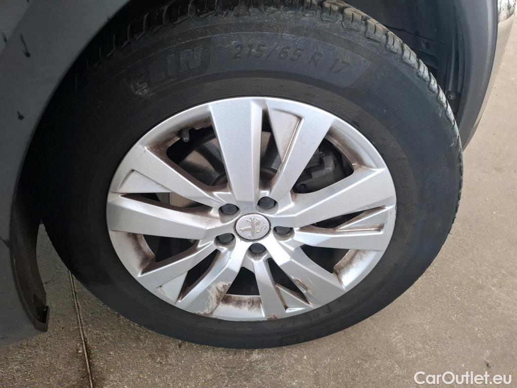  Peugeot  5008  Active Business 1.2 PureTech 130CV BVA8 E6d #50