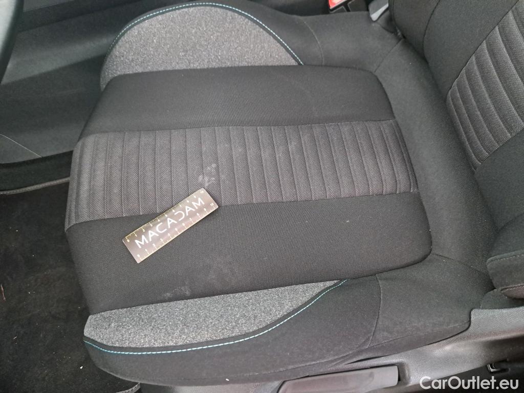  Peugeot  3008  II Style 1.5 HDi 130CV BVA8 E6d #9