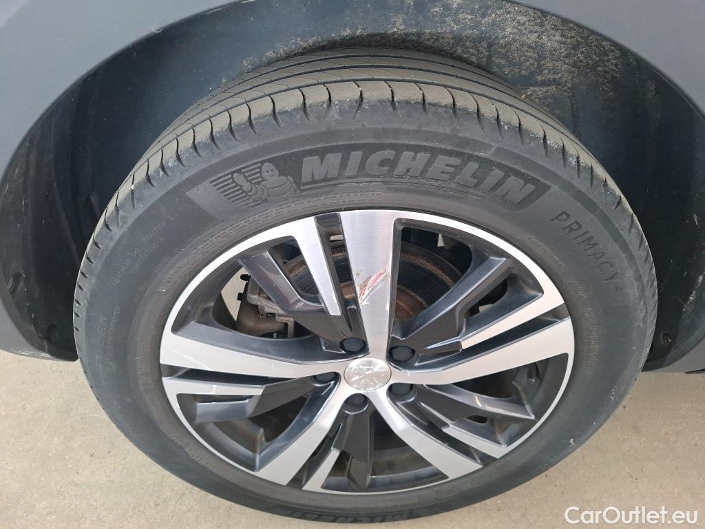  Peugeot  5008  Allure Business 1.2 PureTech 130CV BVA8 E6d #19