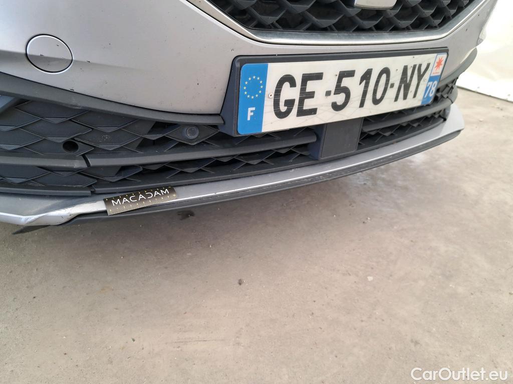 Seat  Leon SEAT  Sportstourer / 2020 / 5P / Break 1.0 eTSI 110 DSG S&S Style Business #54