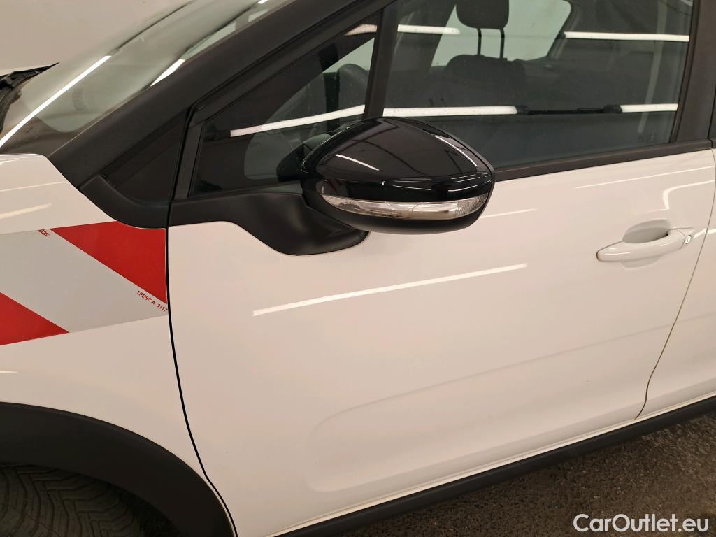  Citroen  C3  Société Feel 1.5 BlueHDI 100CV BVM5 E6dT #3