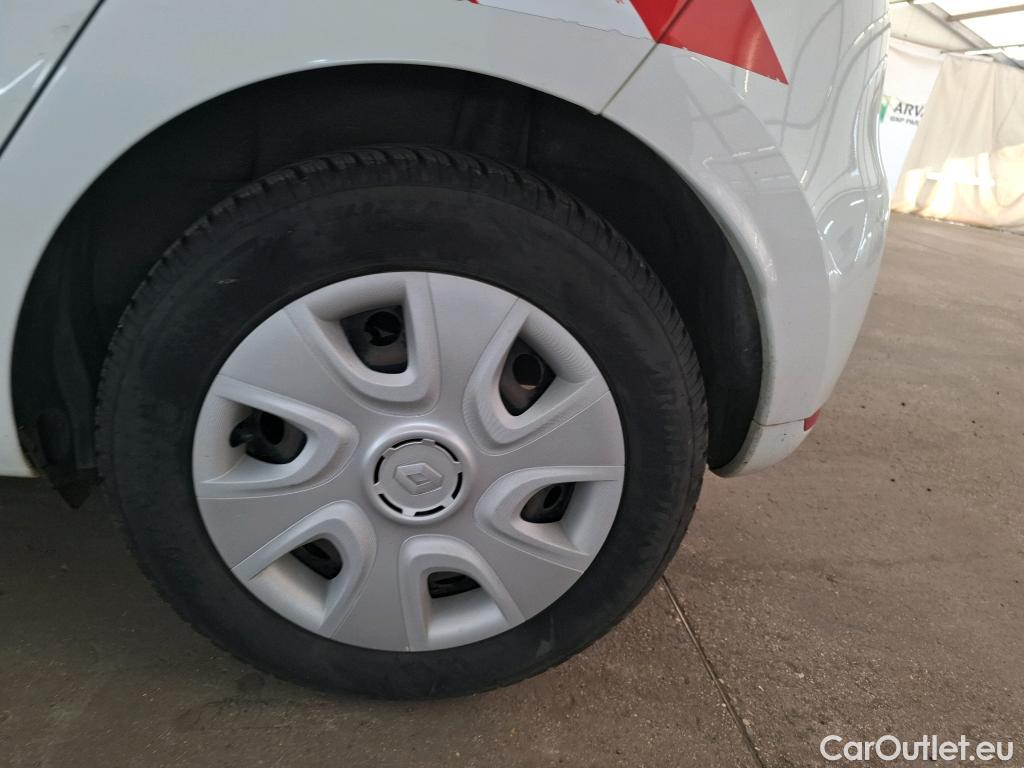  Renault  Clio  IV Air 1.5 dCi 90CV BVM5 E6 #37
