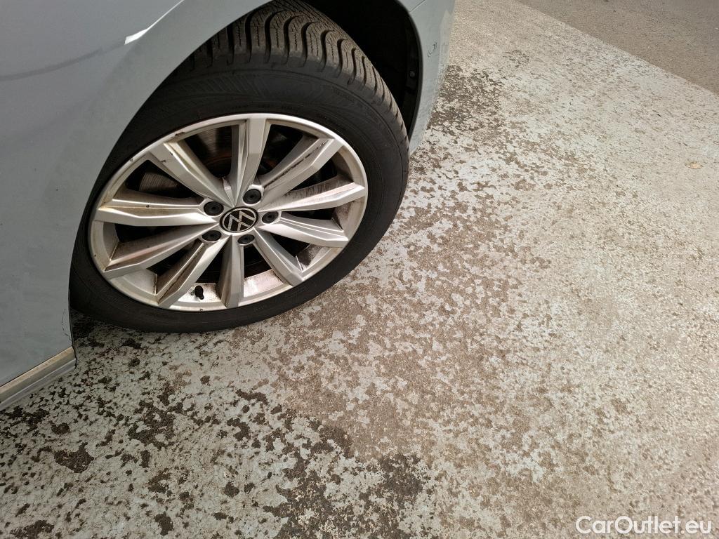  Volkswagen  Passat VOLKSWAGEN  SW / 2019 / 5P / Break 2.0 TDI 150 SCR DSG7 SW LOUNGE #91