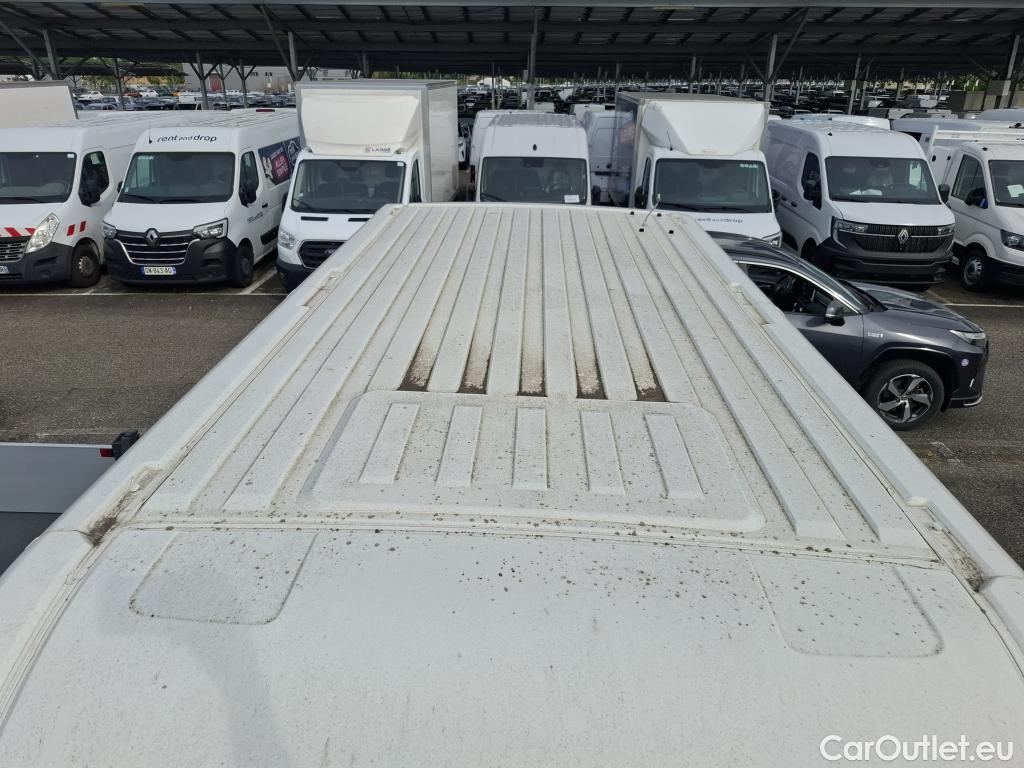  Peugeot  Boxer  Fourgon Surélevé 333 L2H2 Premium BlueHDi 140 Stop&Start 140CV BVM6 #146