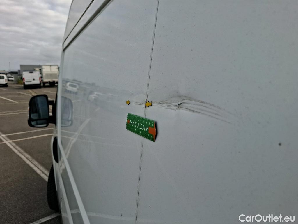  Peugeot  Boxer  Fourgon Surélevé 333 L2H2 Premium BlueHDi 140 Stop&Start 140CV BVM6 #27