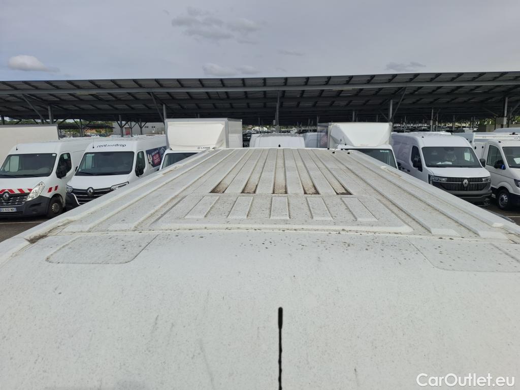  Peugeot  Boxer  Fourgon Surélevé 333 L2H2 Premium BlueHDi 140 Stop&Start 140CV BVM6 #144