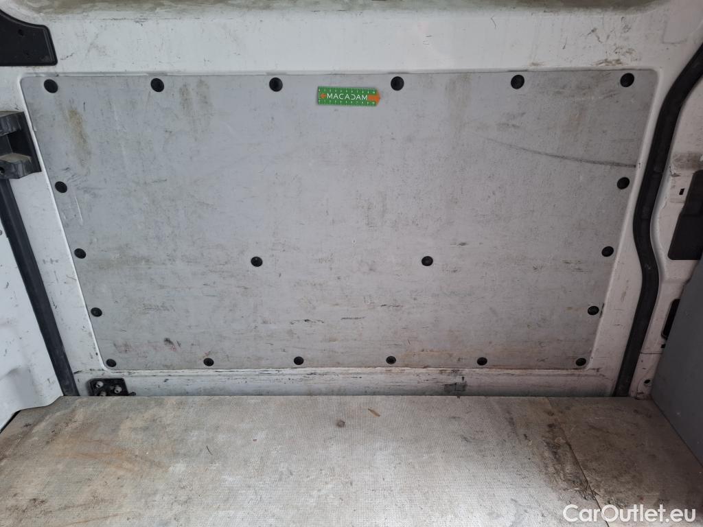  Peugeot  Boxer  Fourgon Surélevé 333 L2H2 Premium BlueHDi 140 Stop&Start 140CV BVM6 #80