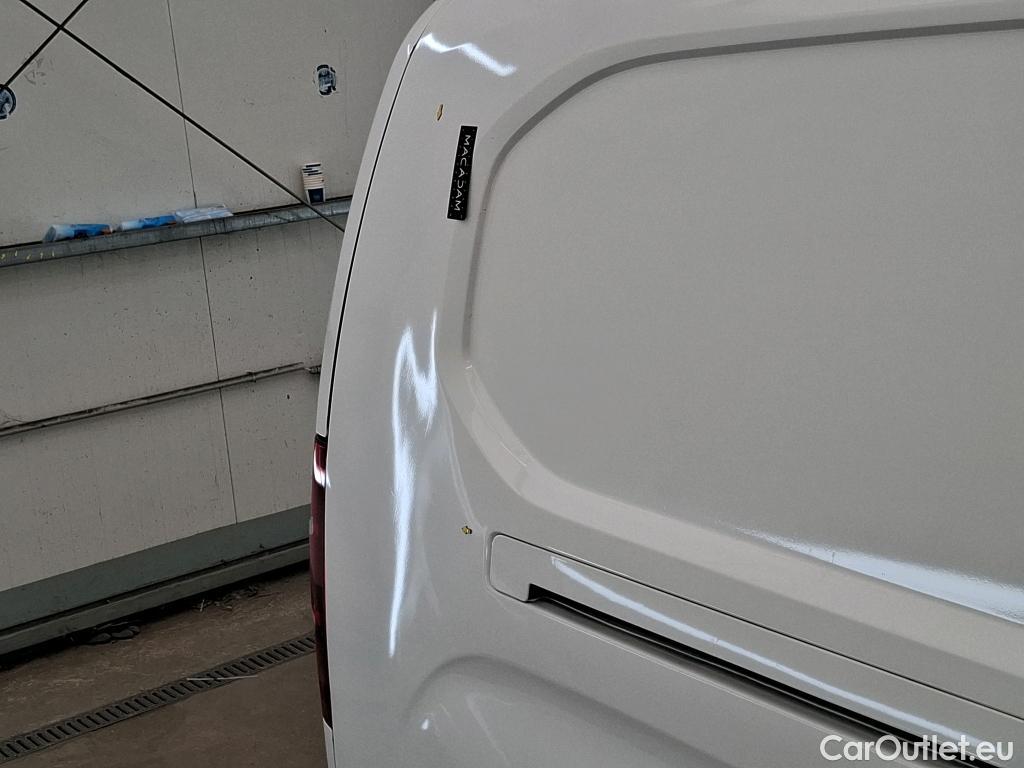  Citroen  Berlingo  Fourgon Club XL 950 1.5 BlueHDi 100CV BVM5 E6dT #10