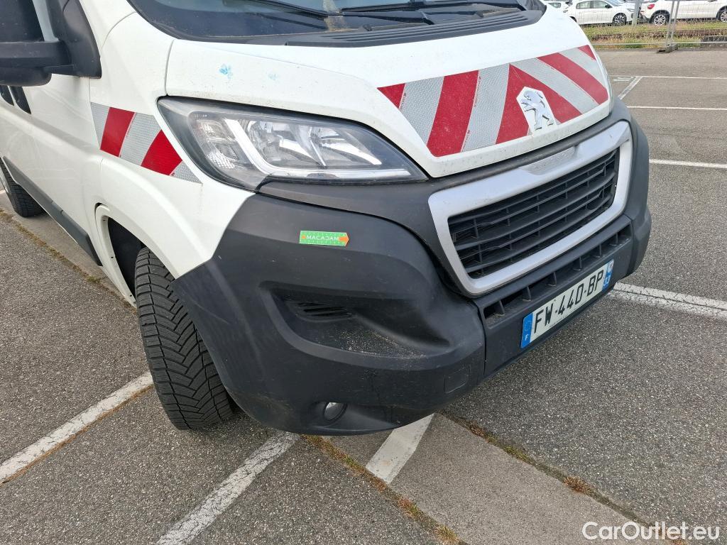  Peugeot  Boxer  Fourgon Surélevé 333 L2H2 Premium BlueHDi 140 Stop&Start 140CV BVM6 #48