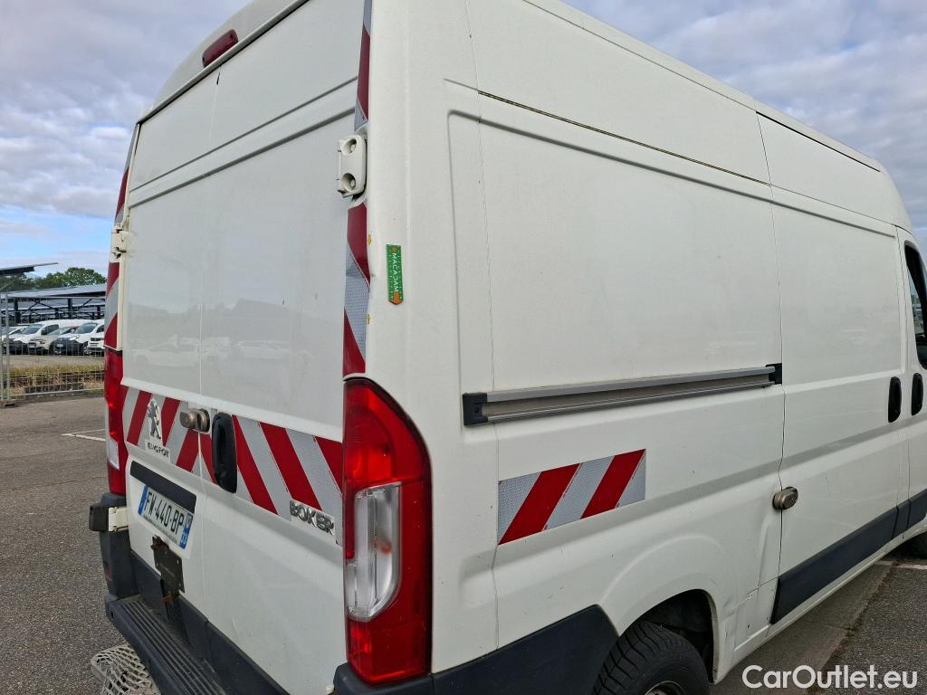  Peugeot  Boxer  Fourgon Surélevé 333 L2H2 Premium BlueHDi 140 Stop&Start 140CV BVM6 #37