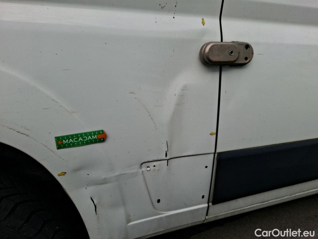  Peugeot  Boxer  Fourgon Surélevé 333 L2H2 Premium BlueHDi 140 Stop&Start 140CV BVM6 #15