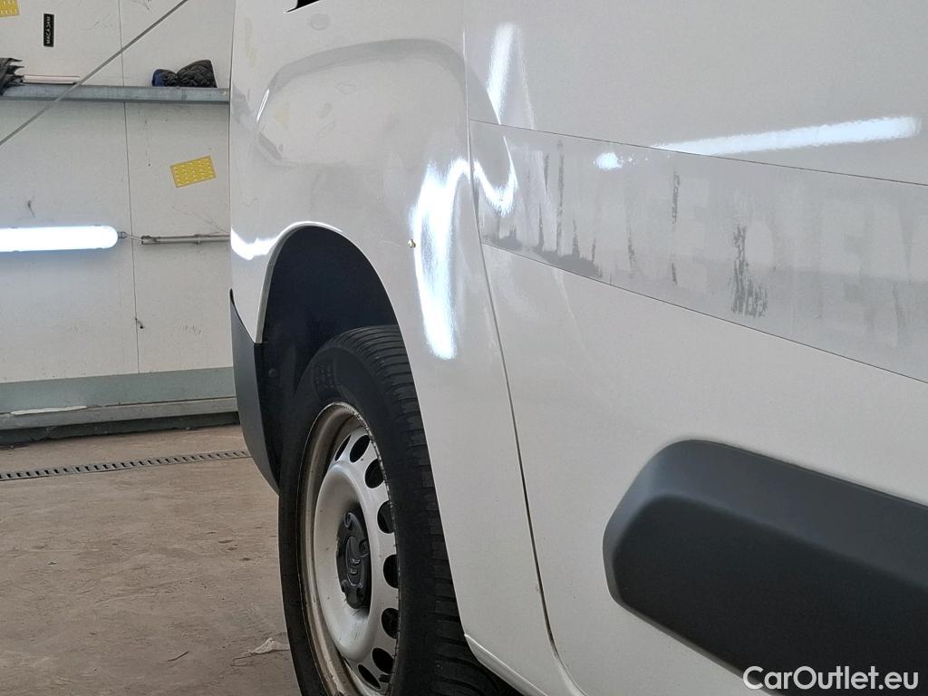  Citroen  Berlingo  Fourgon Club XL 950 1.5 BlueHDi 100CV BVM5 E6dT #19