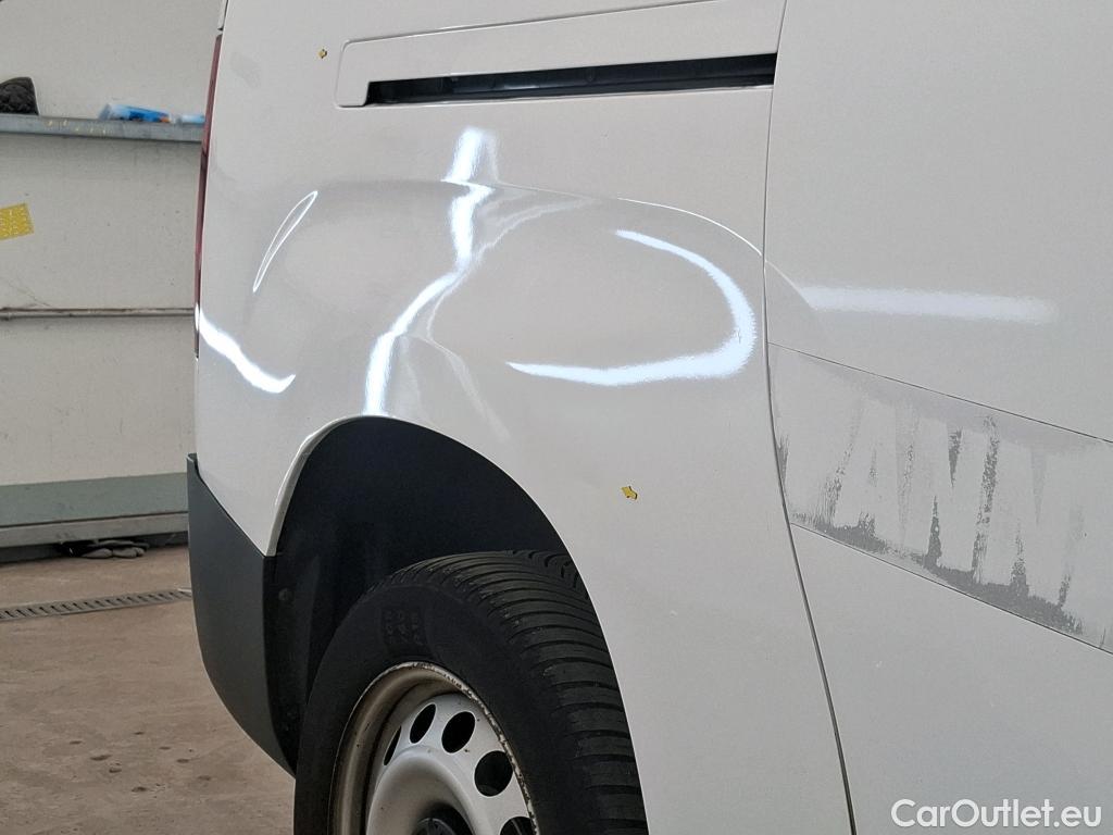  Citroen  Berlingo  Fourgon Club XL 950 1.5 BlueHDi 100CV BVM5 E6dT #15