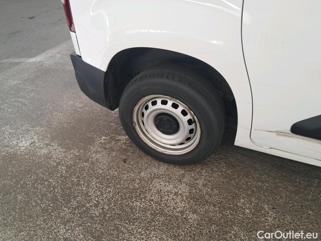  Citroen  Berlingo  Fourgon Club M 650 1.5 BlueHDi 75CV BVM5 E6dT #23