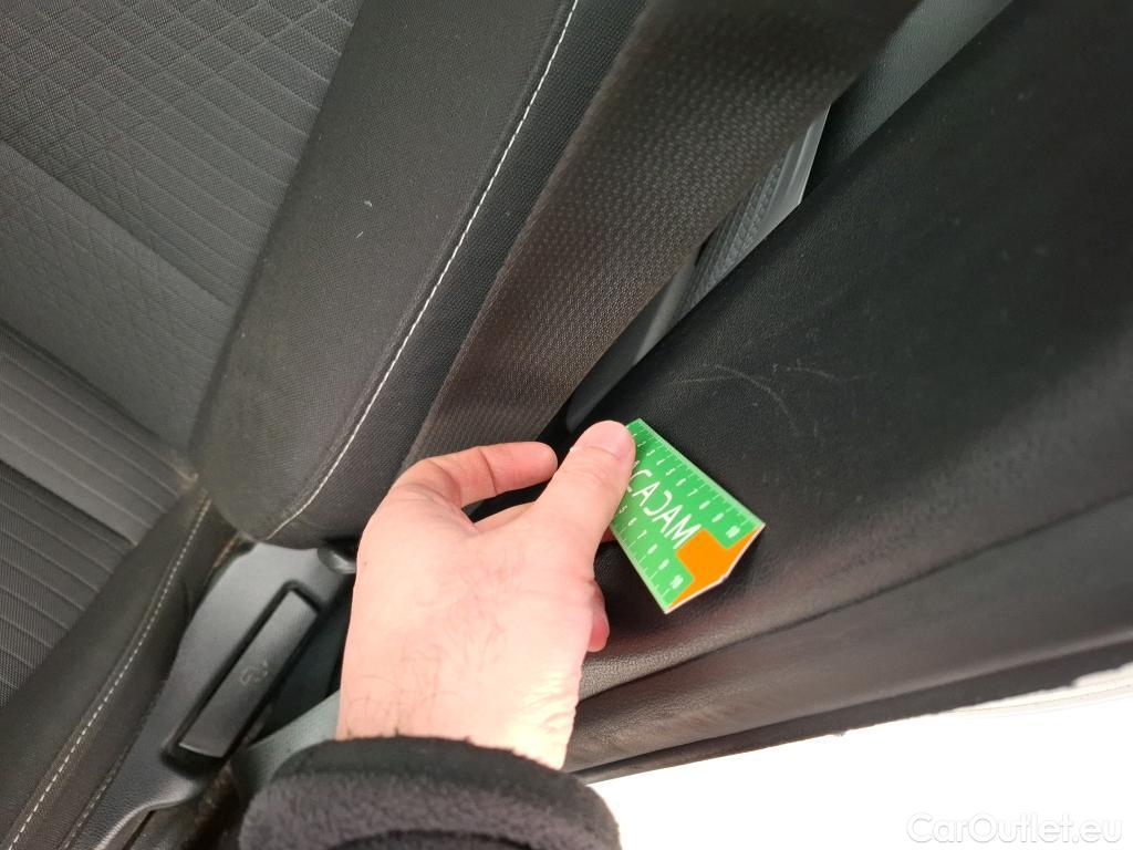 Hyundai  i20 HYUNDAI  / 2020 / 5P / Berline 1.0 T-GDI 100 HYBRID 48V Business DCT-7 TVU #5
