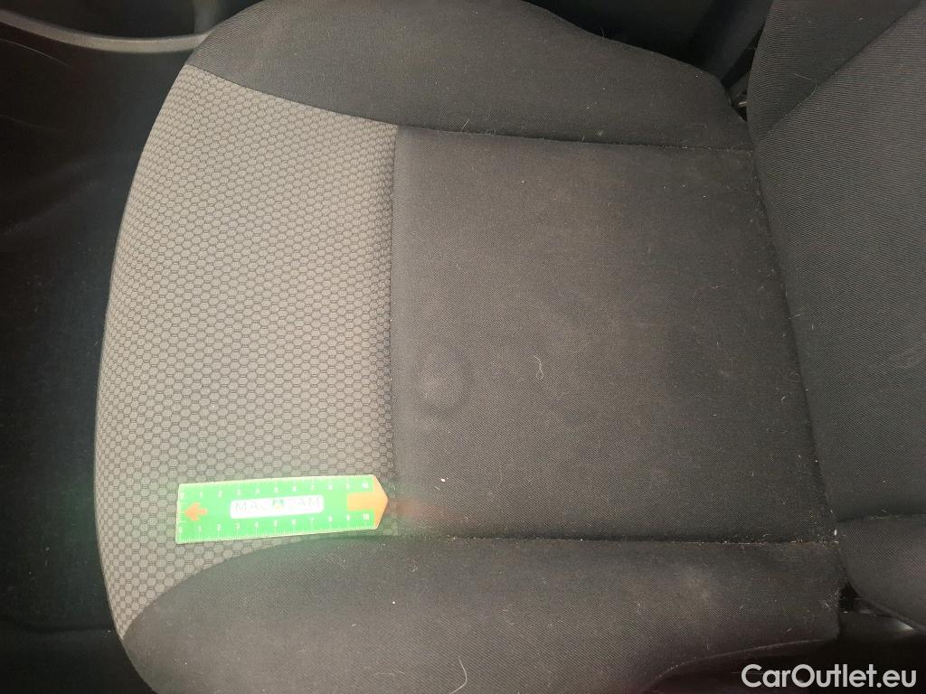  Renault  Kangoo  II Express Extra (Série Spéciale) 1.5 dCi 80CV BVM6 E6dT #52