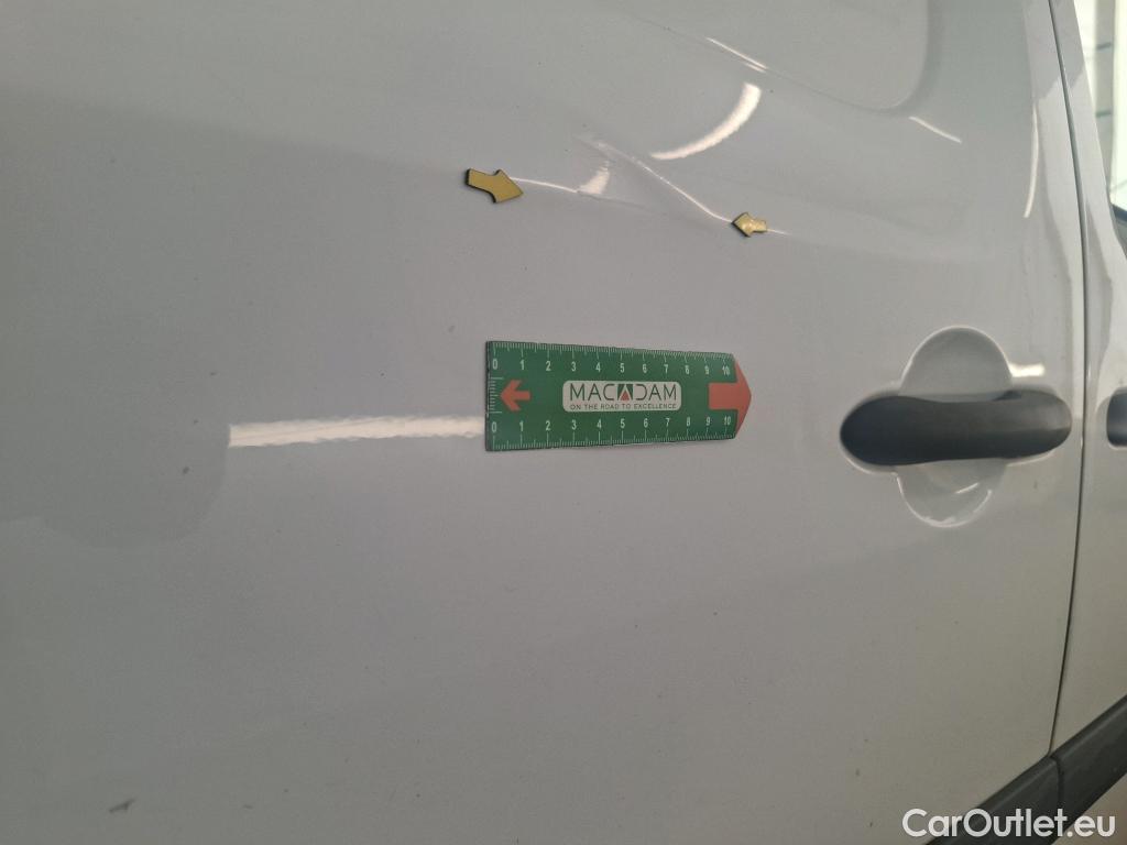  Renault  Kangoo  II Express Extra (Série Spéciale) 1.5 dCi 80CV BVM6 E6dT #14