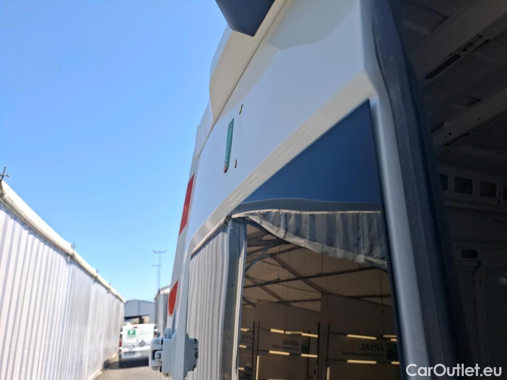  Iveco  Daily IVECO  / 2014 / 4P / Fourgon tôlé 3.0 35S14NA8 V11 H2 3520 B POWER #9