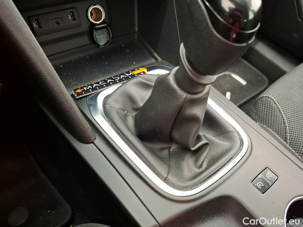  Renault  Megane  IV Berline 5pt. Société Air Nav Reversible 1.5 dCi 90CV BVM6 E6 #6