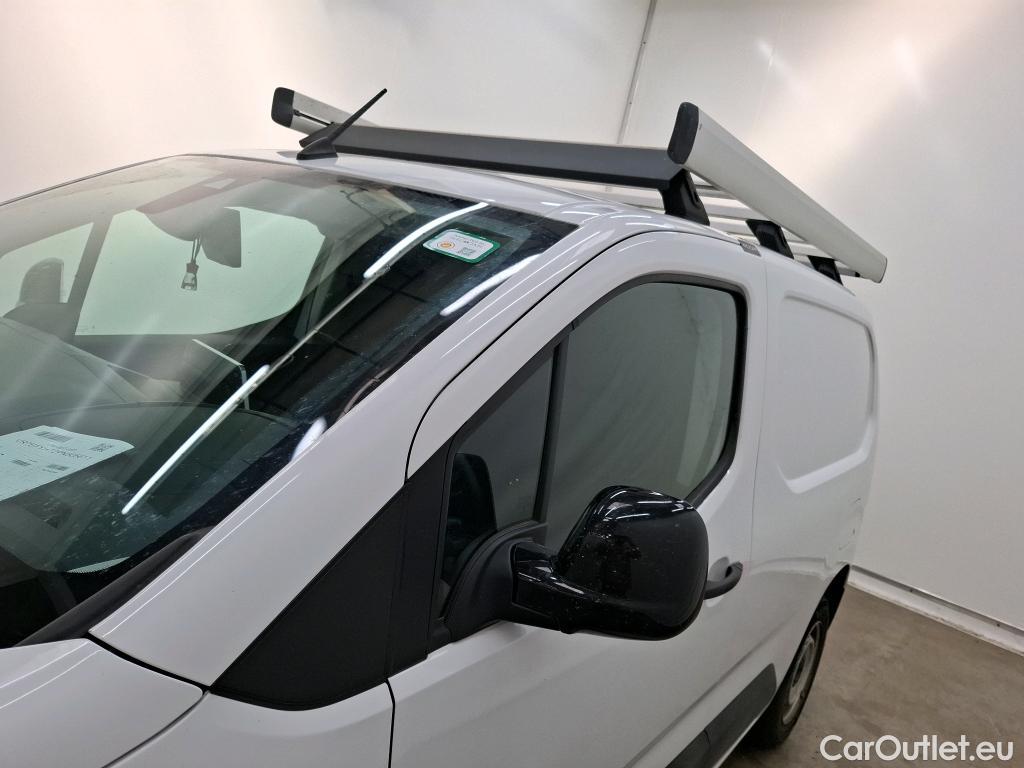  Citroen  Berlingo CITROEN  Van / 2018 / 4P / Fourgonnette M 650kg BlueHDi 100 S&S BVM Driver #14