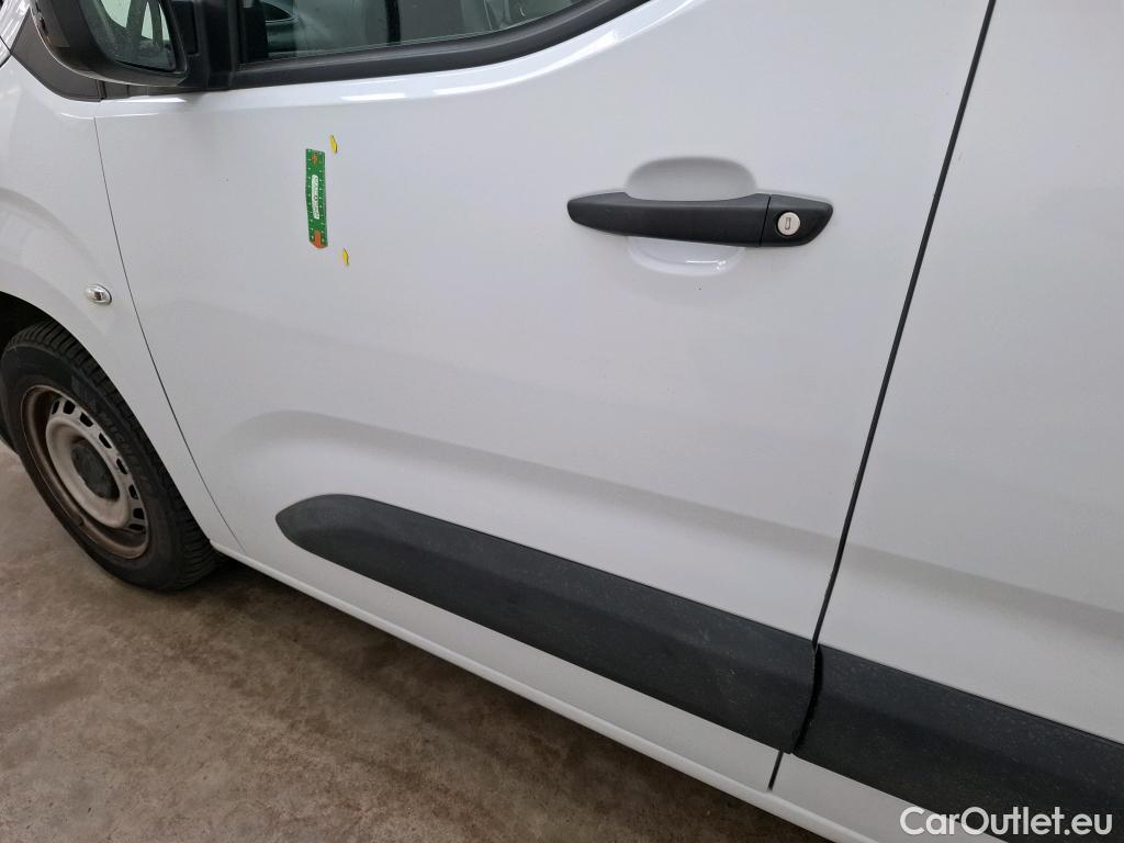  Citroen  Berlingo CITROEN  Van / 2018 / 4P / Fourgonnette M 650kg BlueHDi 100 S&S BVM Driver #1