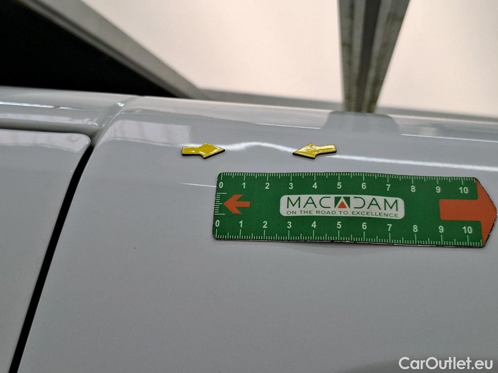  Citroen  Berlingo CITROEN  Van / 2018 / 4P / Fourgonnette M 650kg BlueHDi 100 S&S BVM Driver #13