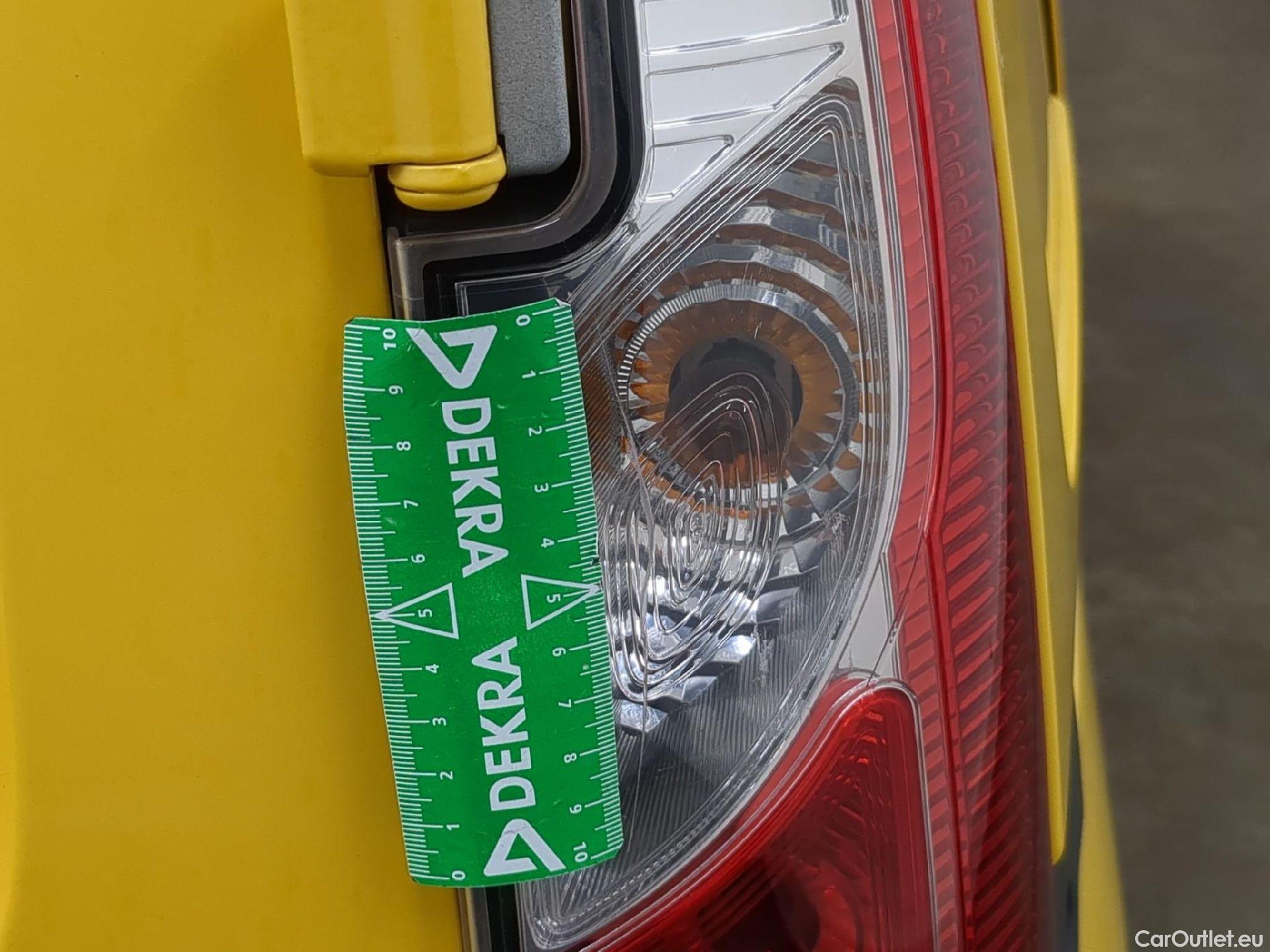  Renault  Kangoo  Express Grand Confort (L1) 1.5 dCi 90CV BVM5 E6 #32