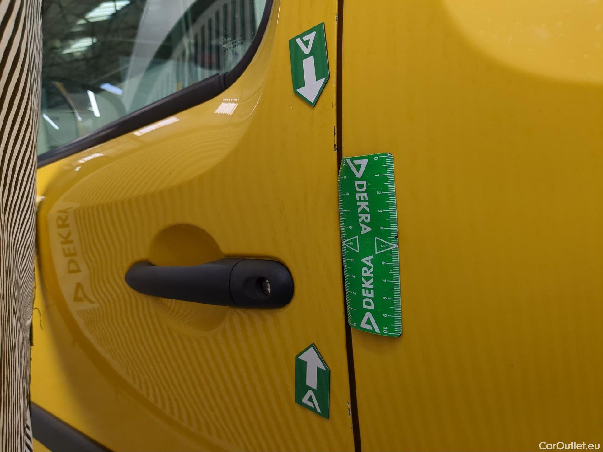  Renault  Kangoo  Express Grand Confort (L1) 1.5 dCi 90CV BVM5 E6 #24