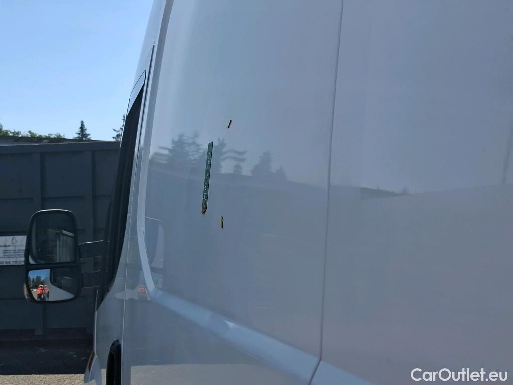  Iveco  Daily IVECO  / 2014 / 4P / Fourgon tôlé 3.0 35S14NA8 V11 H2 3520 B POWER #2