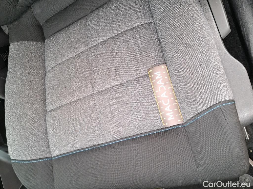  Citroen  C4 Cactus  Feel Business 1.5 BlueHDi 100CV BVM6 E6d #33