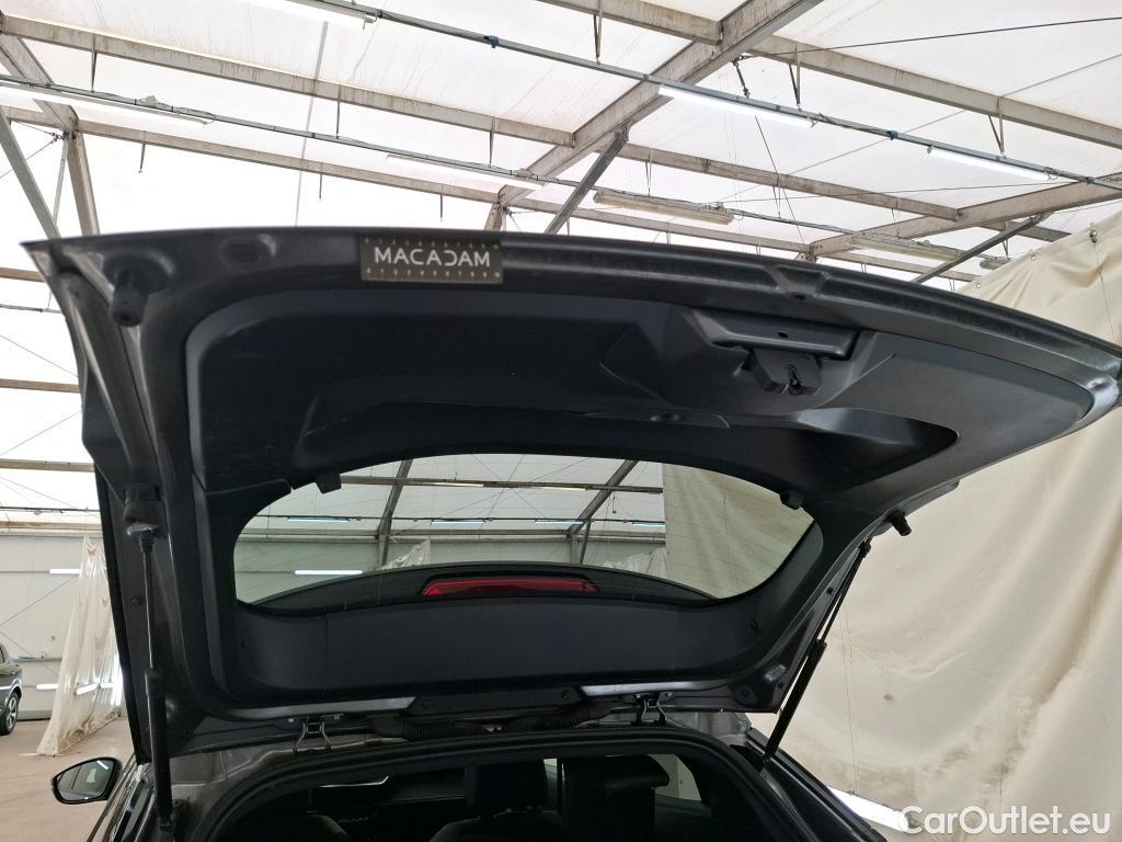  Peugeot  2008  Allure Pack 1.5 HDi 130CV BVA8 E6d #10