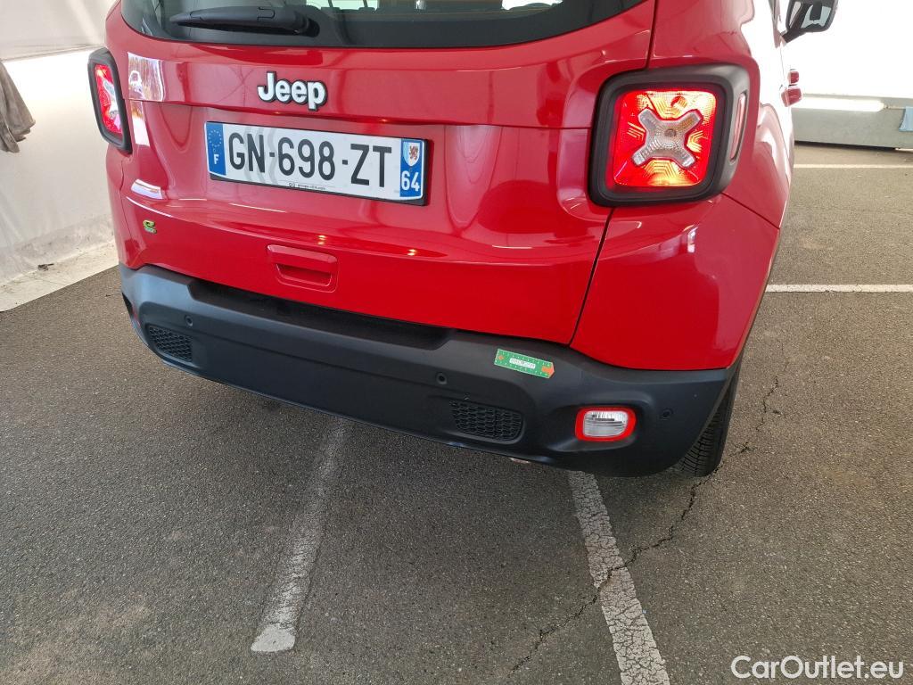  Jeep  Patriot JEEP Renegade / 2018 / 5P / SUV 1.5 MHEV Turbo T4 130 Longitude #1