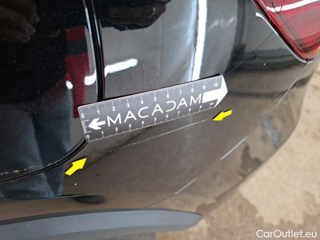  Mercedes  GLA MERCEDES-BENZ  / 2020 / 5P / SUV  250 e BUSINESS LINE DCT #11