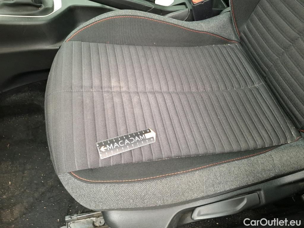 Peugeot  2008  Active Pack 1.2 PureTech 100CV BVM6 E6d #19