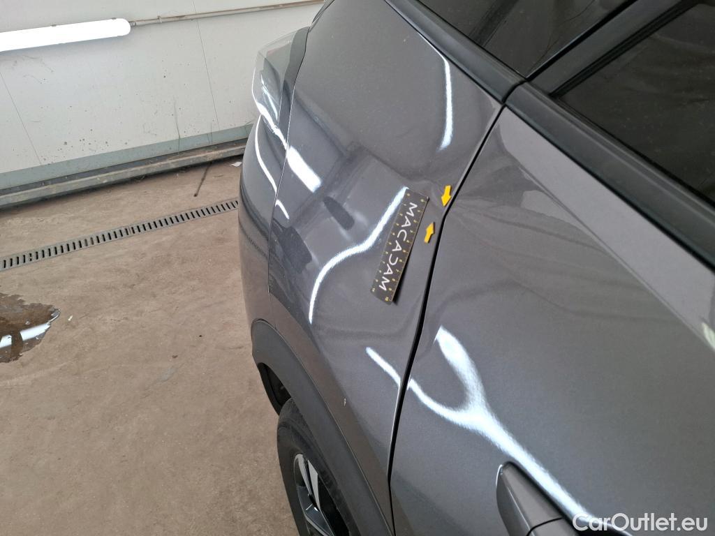  Peugeot  2008  Allure Pack 1.5 HDi 130CV BVA8 E6d #42