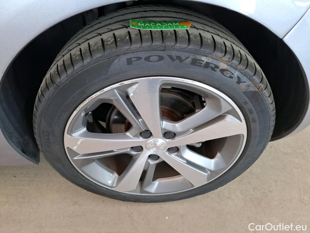  Peugeot  308  GT 1.2 PureTech 130CV BVA8 E6d #62