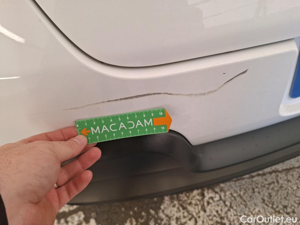  Citroen  C3  Société Feel 1.5 BlueHDI 100CV BVM5 E6dT #12