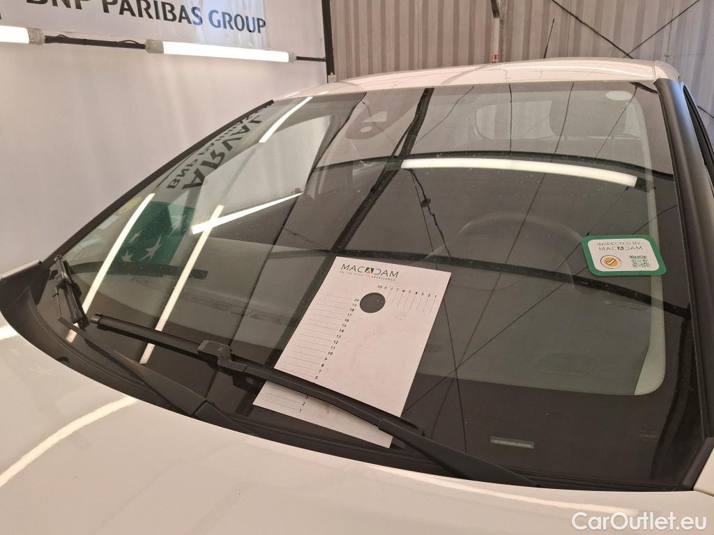  Citroen  C3  Société Feel 1.5 BlueHDI 100CV BVM5 E6dT #1
