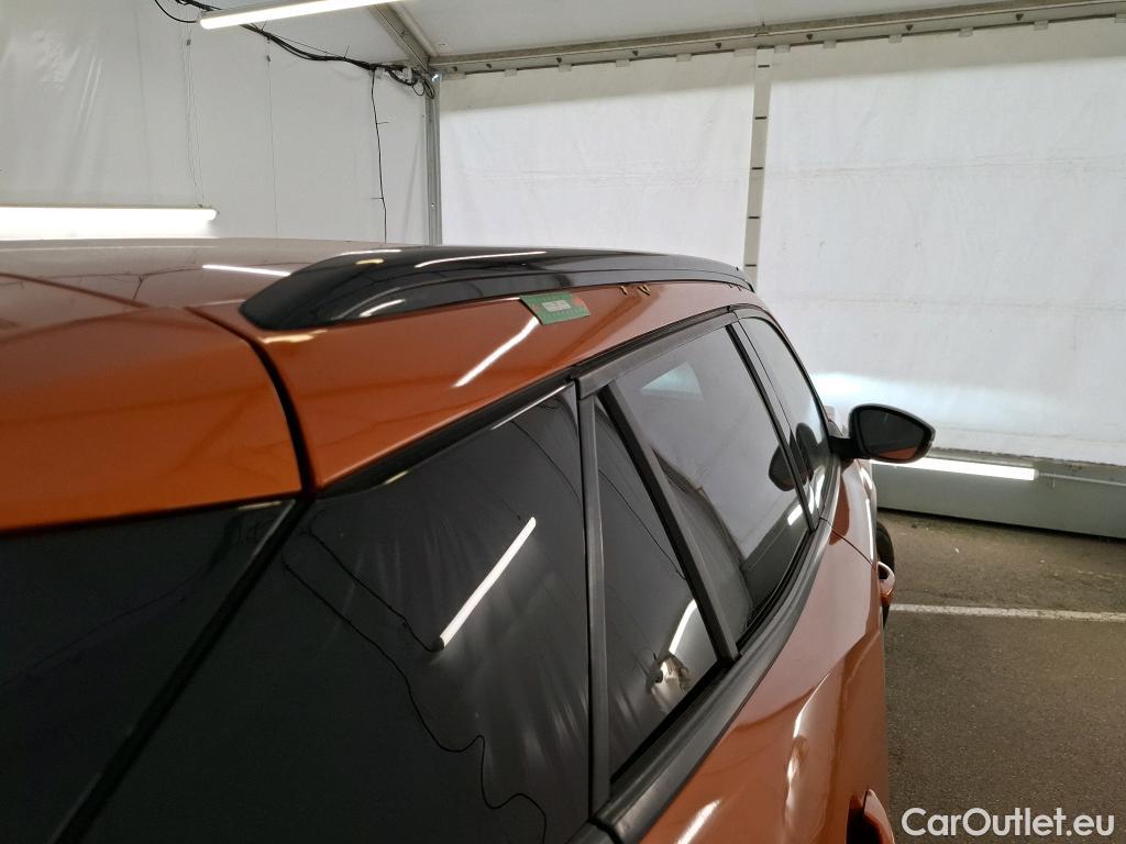  Peugeot  2008  Allure Pack 1.5 HDi 110CV BVM6 E6d #1