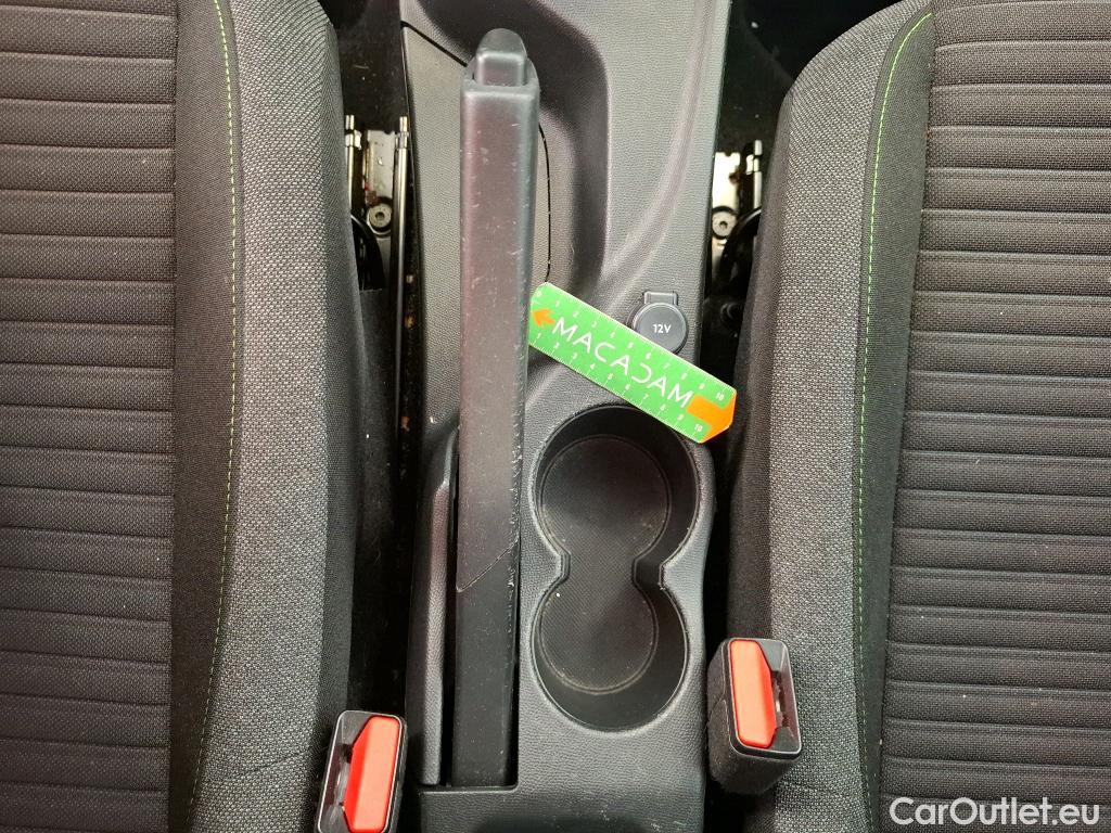  Peugeot  208 PEUGEOT  / 2023 / 5P / Berline PureTech 100 S&S Active #11
