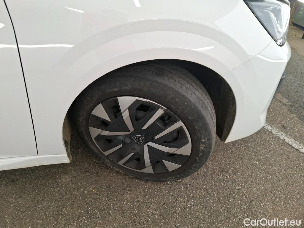  Peugeot  208 PEUGEOT  / 2023 / 5P / Berline PureTech 100 S&S Active #28