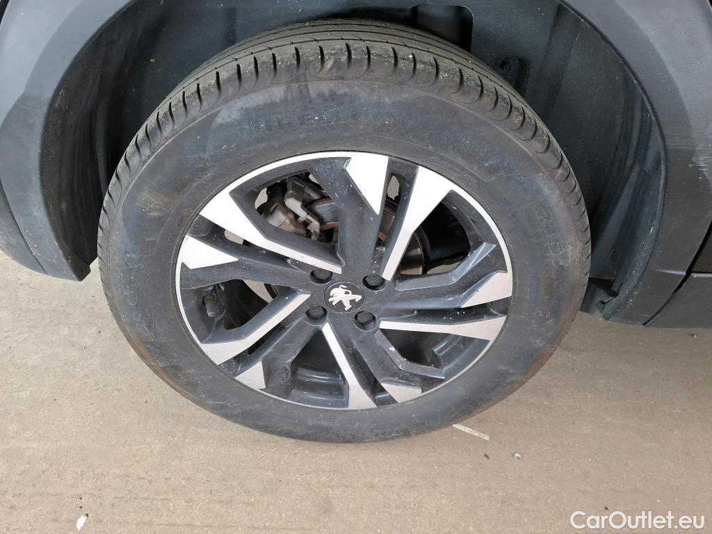  Peugeot  2008  Allure 1.2 PureTech 130CV BVA8 E6d #13