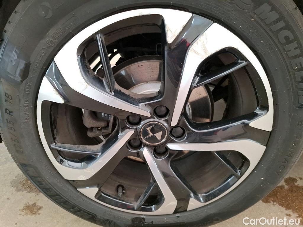  DS  DS7 7 Crossback Business 1.2 PureTech 130CV BVA8 E6d #25