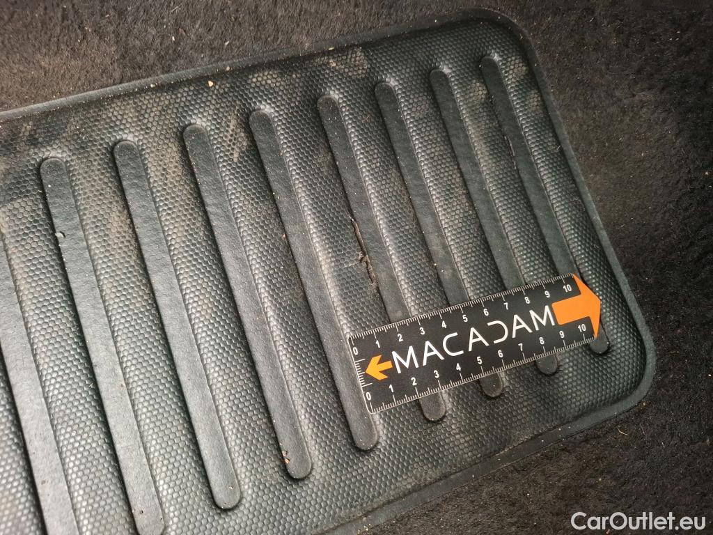  Citroen  C3 CITROEN  5p Berline PureTech 82 S&S BVM Feel Business #40