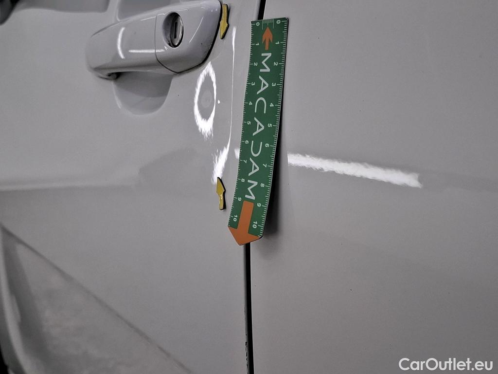  Citroen  C3  Société Feel 1.5 BlueHDI 100CV BVM5 E6dT #8