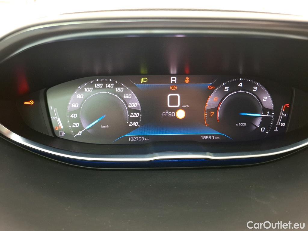 Peugeot  5008  Active Pack 1.2 PureTech 130CV BVA8 7 Sieges E6d #17