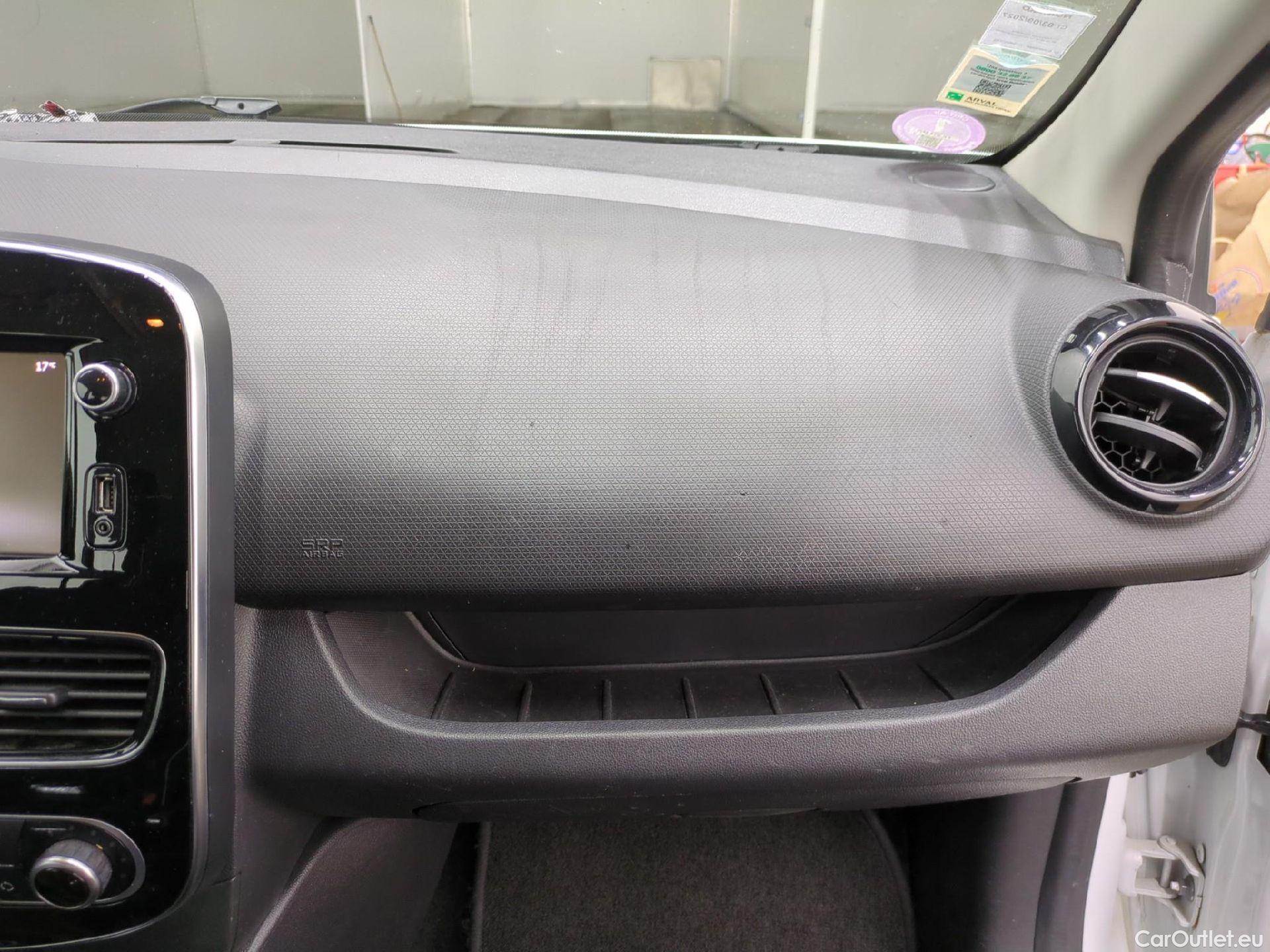  Renault  Clio  IV Business 0.9 TCe 90CV BVM5 E6 #6